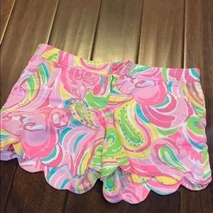 Lilly Pulitzer Buttercup short size 8